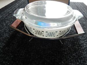 Vintage Pyrex Snowflake Pattern Round Casserole & Stand Boxed and Unused