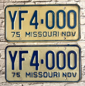 Par/juego de matrículas de automóvil Missouri 1975 coincidentes YF4-000 - Imagen 1 de 2