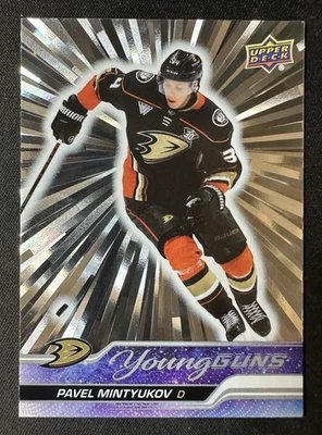 2023-24 UPPER DECK #488 PAVEL MINTYUKOV YOUNG GUNS SILVER OUTBURST ANAHEIM DUCKS - Image 1 of 2