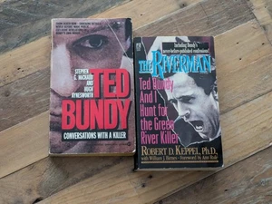 2pk Ted Bundy Vintage True Crime Paperbacks - Conversations, The Riverman Books - Picture 1 of 9