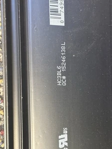 HC3BL6 (Panduit) HINGED DUCT COVER / 3" W X 6' LENGTH / PVC / BLACK - Photo 1/3