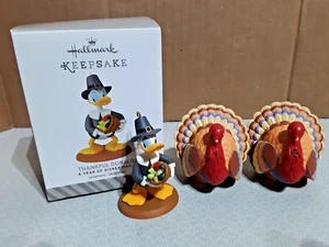Hallmark Thanksgiving Turkey S & P Shakers Set of 2” plus Donald Duck Pilgrim - Picture 1 of 3