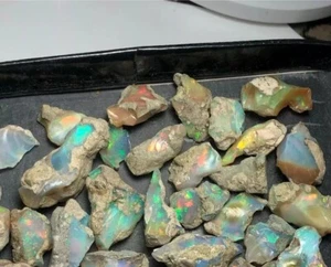 Lote áspero ópalo grado corte grado AAA 50 quilates. Ópalo Welo etíope de gran tamaño crudo - Imagen 1 de 4