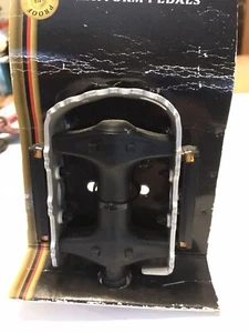 BULLET PROOF BMX PLATFORM PEDALS - Picture 1 of 6