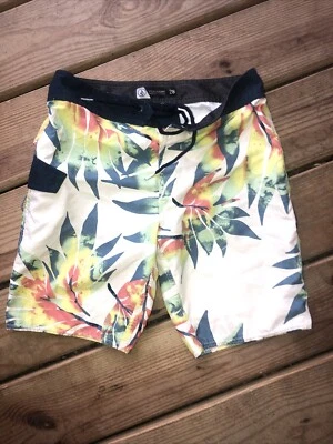 Pantalones cortos de natación/tabla florales Volcom Mod-Tech cintura 28 para niños Foto 1 de 3