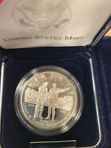 2004 Lewis & Clark Bicentennial Proof 90% Silver Dollar US Mint Coin Box No COA - Picture 1 of 4