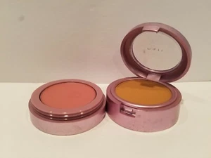 Mally- Ultimate Performance Inner Glow Blush - Rich - 0.25 Oz - Scratches - Picture 1 of 2