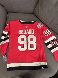 Camiseta clásica de invierno roja Connor Bedard Chicago Blackhawks para hombre talla XL (54) - Imagen 1 de 8