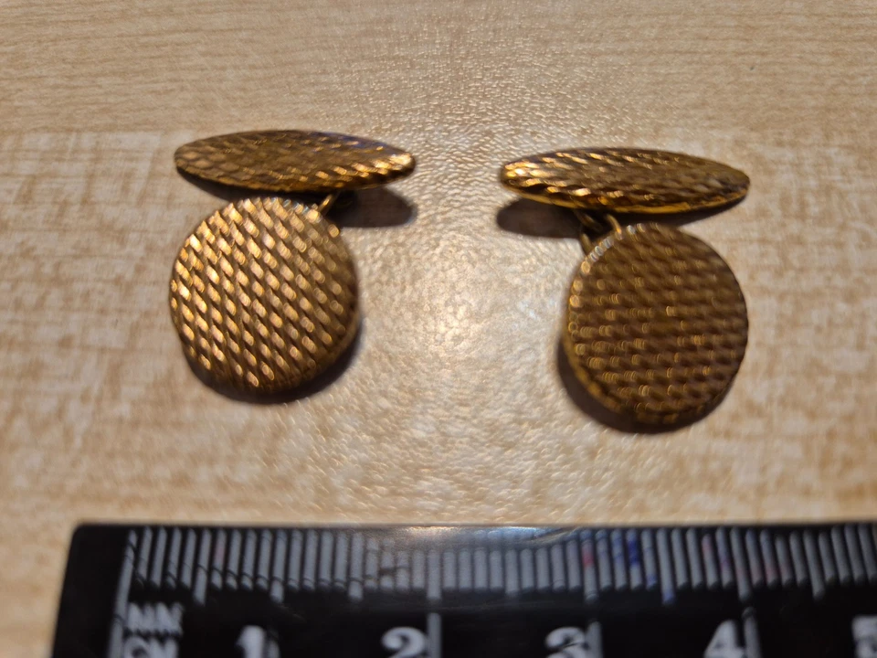 Vintage - Gold Coloured Cuff Links- circa. 1960's - Image 1 of 1