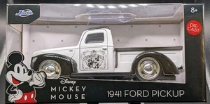 Jada Toys - Disney Mickey Mouse Steamboat Willie - 1941 Ford Pickup (B&W) - 1:32 - Picture 1 of 7