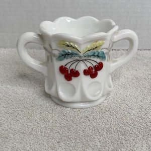 Westmoreland Mlk Glass Sugar Bowl Cherries Vintage Excellent Condition - Picture 1 of 9