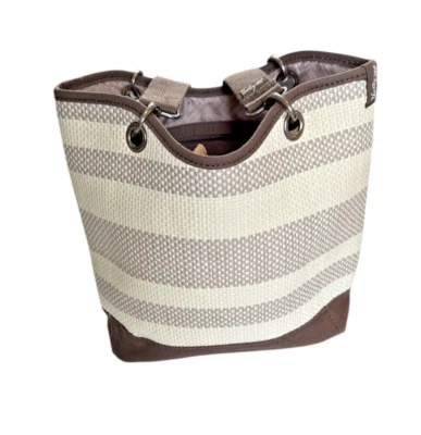 Cartera de paja tejida Thirty One 31 de lona Foto 1 de 4