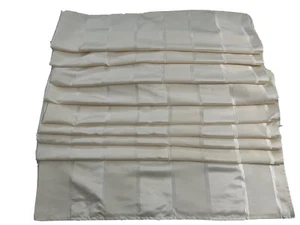 Avon Home Satin Polyester Cream Beige Extra Large Table Cloth 143x58 - Picture 1 of 5