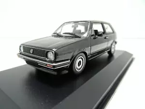 VOLKSWAGEN VW Golf 2 Modellauto Maxichamps 1:43 schwarzmetallic 940054101 NEU - Bild 1 von 3