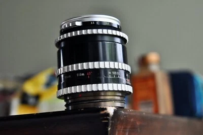 HASSELBLAD Zeiss Sonnar 135mm F3.5 medium format coated camera lens 1600f 1000f - Image 1 of 4