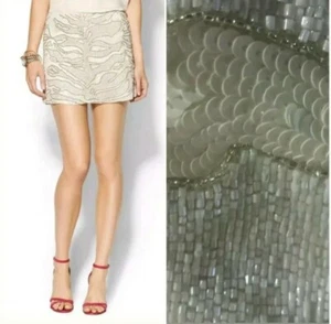 ๐ฅ๐ฅ$297 Parker Ivory Sequin Beaded Embellished Mini Skirt ~2 M3020๐ฅ๐ฅ - Picture 1 of 12