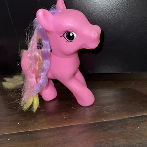 Poni rosa grande - Imagen 1 de 1