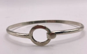 Bracciale con gancio tondo artigianale in argento sterling 6 3/4" - Foto 1 di 8