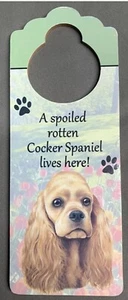 NUEVO Colgador de pomo de puerta Cocker Spaniel hecho de madera clara 10" X 4" - Imagen 1 de 1