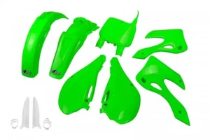 UFO FULL PLASTIC KIT GREEN FOR KAWASAKI KX 125 (1999-02) - KX 250 (1999-02) - Picture 1 of 1