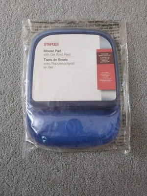 Nuevo en Paquete - Alfombrilla de Ratón Grapas con Almohadilla de Gel para Reposamuñecas ~ Azul Foto 1 de 3