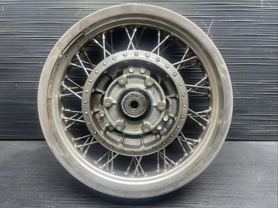 Suzuki Boulevard S50 Intruder 800 VS800 2005 llanta trasera, rueda trasera #32825 Foto 1 de 4