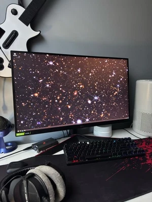 27" UltraGear 27GN800-B QHD 1440P IPS 1ms 144Hz HDR Monitor w/ G-SYNC - Image 1 of 4