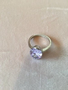 Lovely Sparkly Clear Princess Purple Valentines Ring - Approx Size N - Picture 1 of 4