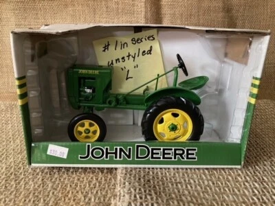 John Deere model L 1st in series Unstyled SpecCast 1/16 scale NIB - Image 1 of 4