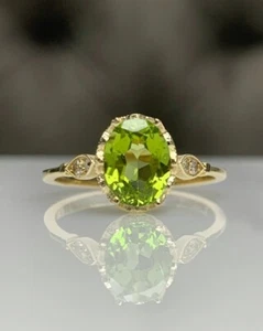 Oval Cut Green Peridot 14K Yellow Gold Plated On Silver Vintage Engagement Ring - Picture 1 of 8