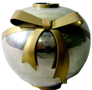 Vintage hand made heavy metal jar / vase - Picture 1 of 3