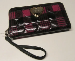 Betsey Johnson Puffy Hearts Zip Around Wallet Black Pink Plaid - Picture 1 of 5