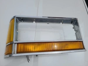 1980-1987 Ford LTD Crown Victoria Vic Headlight bezel trim RH Passenger side - Bild 1 von 7