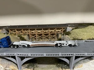 HO Scale Nine Axle Trailer  HEAVY EQUIPMENT - Picture 1 of 3