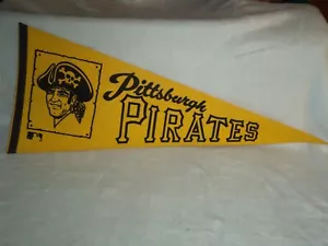 Vintage 1970s PITTSBURGH PIRATES MLB Baseball Full Size 30 X 12 Pennant Banner - Picture 1 of 5