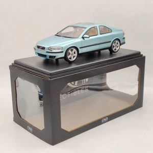 DNA Collectibles 1/18 Volvo S60 R 2003 Green DNA000104 Resin Model Car Limited - Picture 1 of 8
