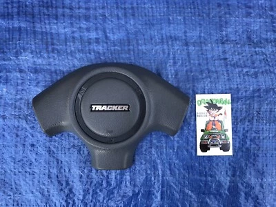 Almohadilla de bocina para volante Geo Tracker OEM Foto 1 de 4