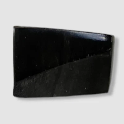 Anillo de cuerno Sura enchapado en oro de 24k negro Soko para mujer talla 6,5-7 $168 Foto 1 de 2