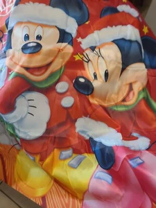 Mickey and Minnie Mouse Banner Backdrop BIG!! NEW Merry Christmas 5' x 3' - Picture 1 of 3