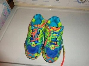 FILA WOMENS COLORFUL SNEAKERS SIZE 5.5 WORE TWICE - Picture 1 of 5