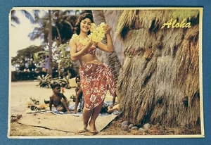 Aloha from Hawaii Pretty Girl Tiki Hut Continental Postcard 1983 - Picture 1 of 2