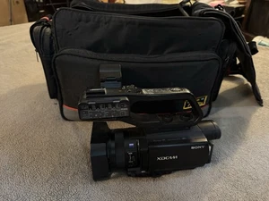 Sony PXW-X70 Professional XDCAM Camcorder With Extra Batteries And Bag - Picture 1 of 16