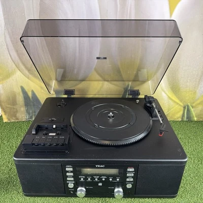 TEAC LP-R500A Plattenspieler CD Recorder Kassette FM/AM - Bild 1 von 4