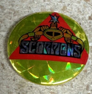 VINTAGE 1980'S Scorpions ENAMEL 1” BUTTON PINBACK PIN BADGE HEAVY METAL - Picture 1 of 2