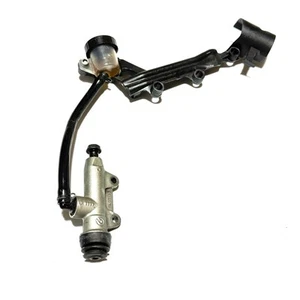BMW 2022 S1000RR K67 REAR BRAKE MASTER CYLINDER OEM RESERVOIR - Picture 1 of 2