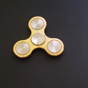 Fidget Spinner - Tungsten Counterweights -Heavy - Brass 13+ Minutes (guaranteed) - Picture 1 of 3