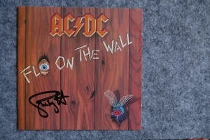 ACDC - Fly on the Wall CD Album signed/autograph/signiert/Autogramm - Bild 1 von 2