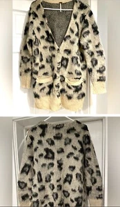 Free People Animal Print Cardigan Sweater Womens S Beige GrayWool Blend Cheetah - Picture 1 of 1