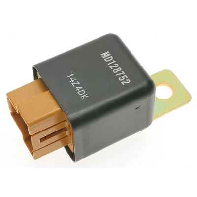Standard Motor Products RY-385 Battery Charge Relay - Image 1 of 4