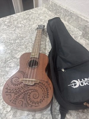 Luna UKE TC MAH  4-String Concert Ukulele w/ Soft Gig Bag Pre-owned - Image 1 of 4